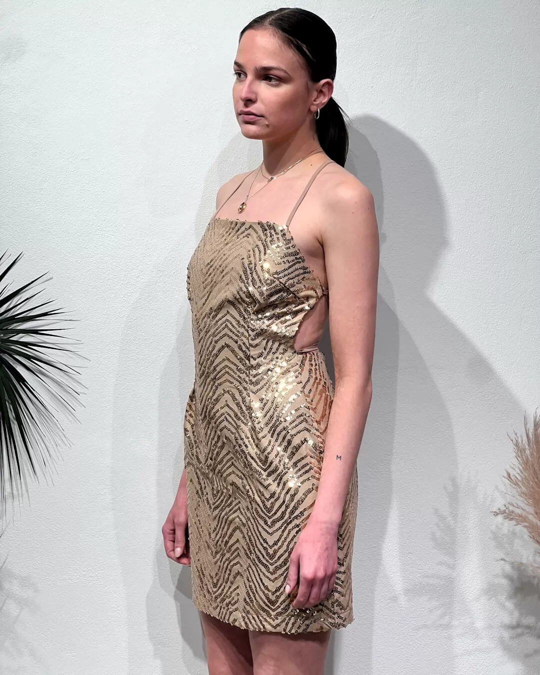 ABITO TUBINO CON TRAMA IN PAILLETTES – HAVEONE - immagine 5